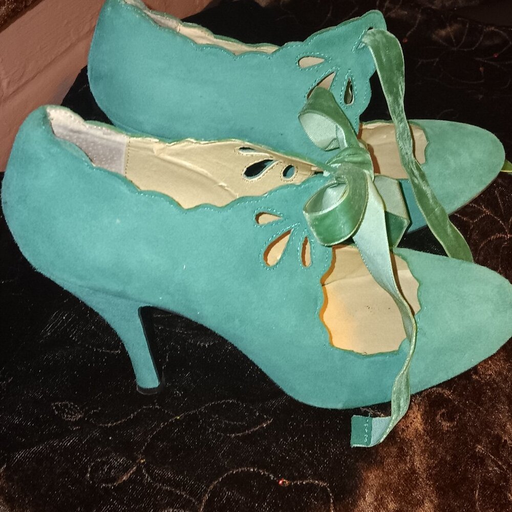 Turquoise Victorian Suede Ballerina Tie-Up Pumps